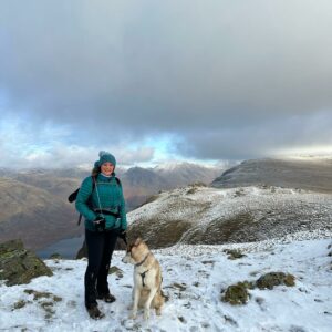 20k Winter Hike over Wastwater with super wife and snow dog, oh, and a pub! 🥾🗻❄️🐕🍻