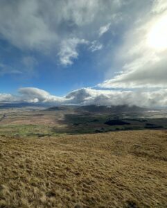 Yorkshire 1 peak, nailed it 😋 #mondaymountains #whernside 🗻